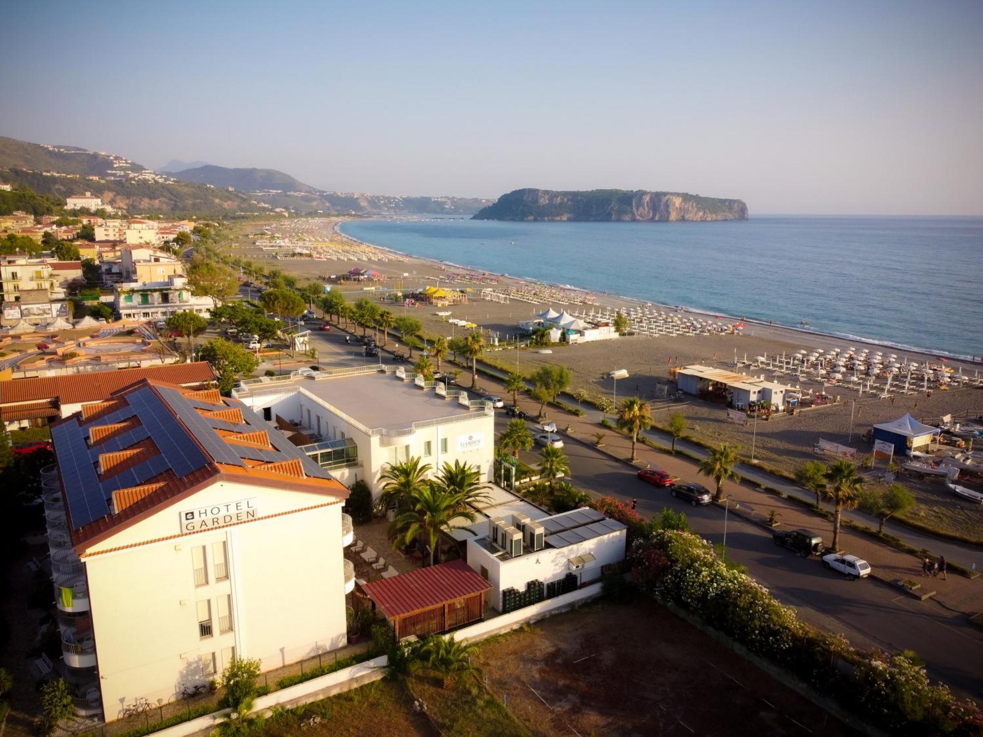 Hotel Garden Praia a Mare Exterior photo